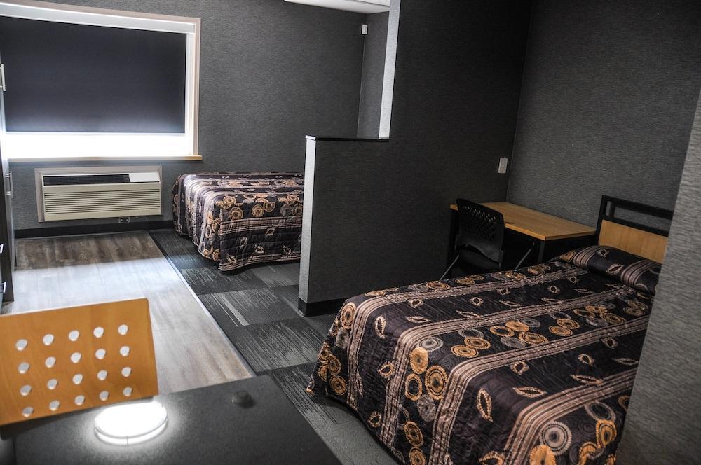 Residence & Conference Centre - Kitchener-Waterloo מראה חיצוני תמונה